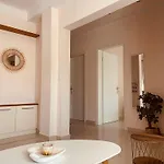 Apartament Fay's *